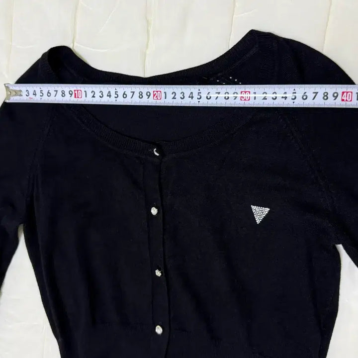 [SOLD OUT] 게스 우먼 가디건 XS
