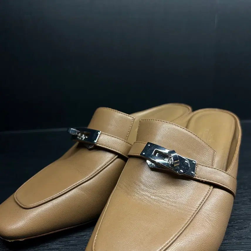 [BUNJANG] Hermès Kelly Buckle Blossom Mules / 에르메스 켈리 버클 블라썸 뮬