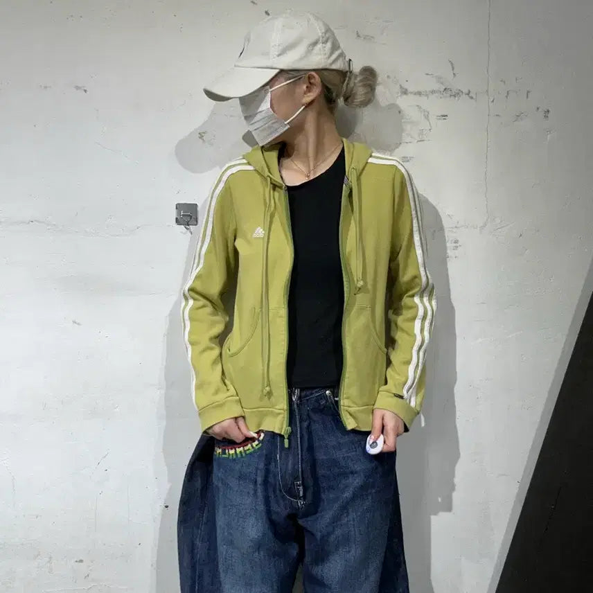 [BUNJANG] Adidas Olive Green Fitted Y2k Old School Hoodie 90 / 아디다스 올리브 그린 후드 딱붙핏 y2k 올드스쿨 후드집업 져지 90