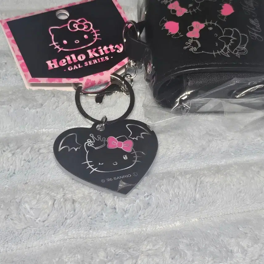 [BUNJANG] Sanrio Hello Kitty Gya-ru Series Black Ver. Multi-Case Keyring / 산리오 헬로키티 갸루시리즈 백참 멀티케이스 키링 (블랙 ver)
