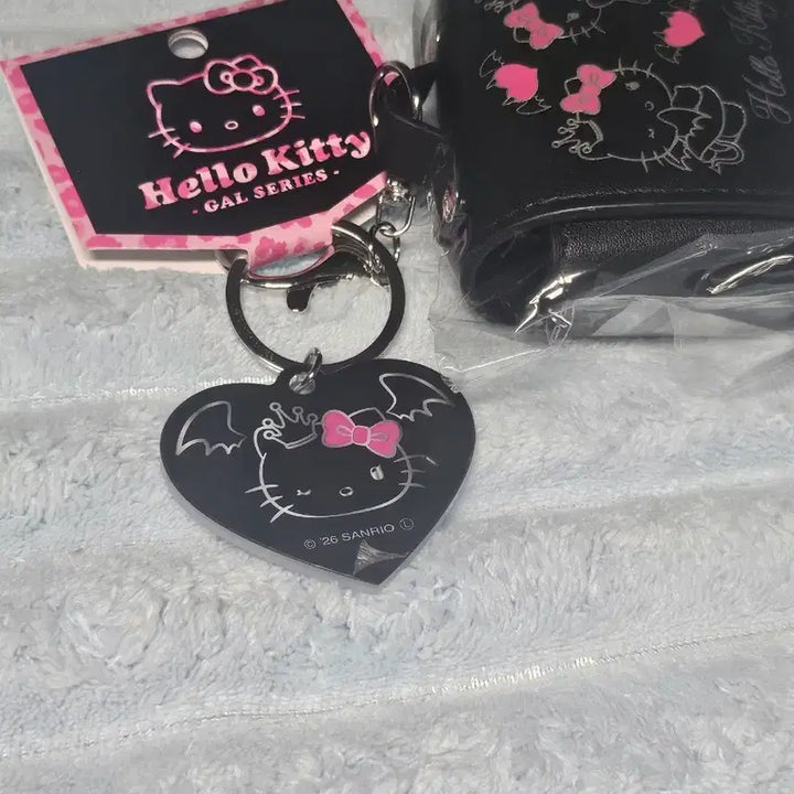 [BUNJANG] Sanrio Hello Kitty Gya-ru Series Black Ver. Multi-Case Keyring / 산리오 헬로키티 갸루시리즈 백참 멀티케이스 키링 (블랙 ver)