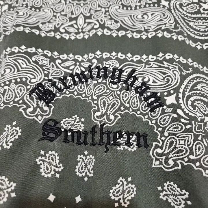 [SOLD OUT] [vintage] 남성 빈티지 페이즐리 패턴 디자인 자켓 Free