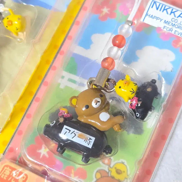 [SOLD OUT] 리락쿠마스트랩 고전 지역