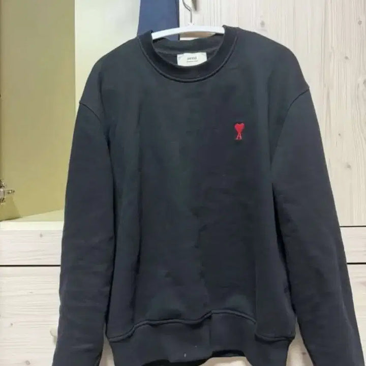 [BUNJANG] Ami Sweatshirt XS Size / 아미 맨투맨 XS사이즈 실측 95