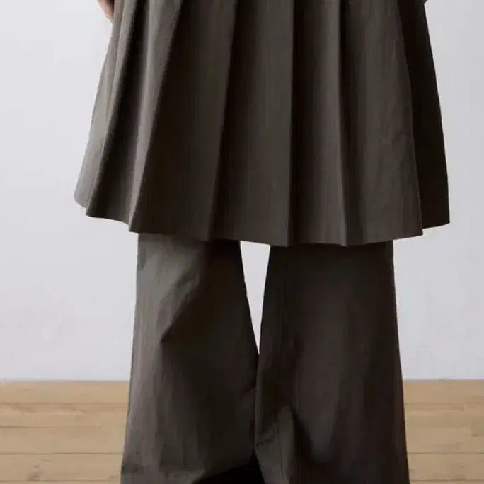 [BUNJANG] The Coldest Moment Skirt Pants - Size S / 더콜디스트모먼트 치마바지 사이즈s