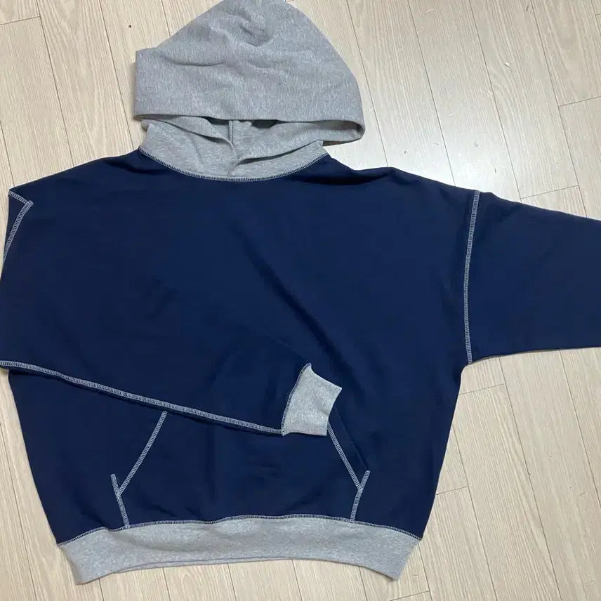 [SOLD OUT] RIBBONBIT 리본빗 해리후디 네이비