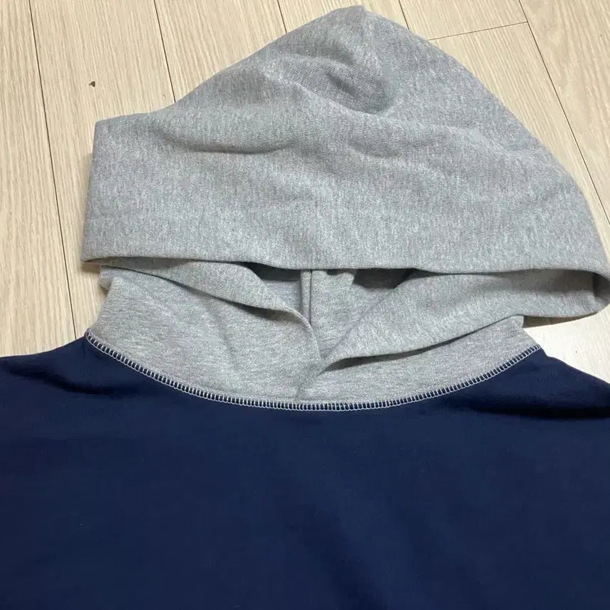 [SOLD OUT] RIBBONBIT 리본빗 해리후디 네이비