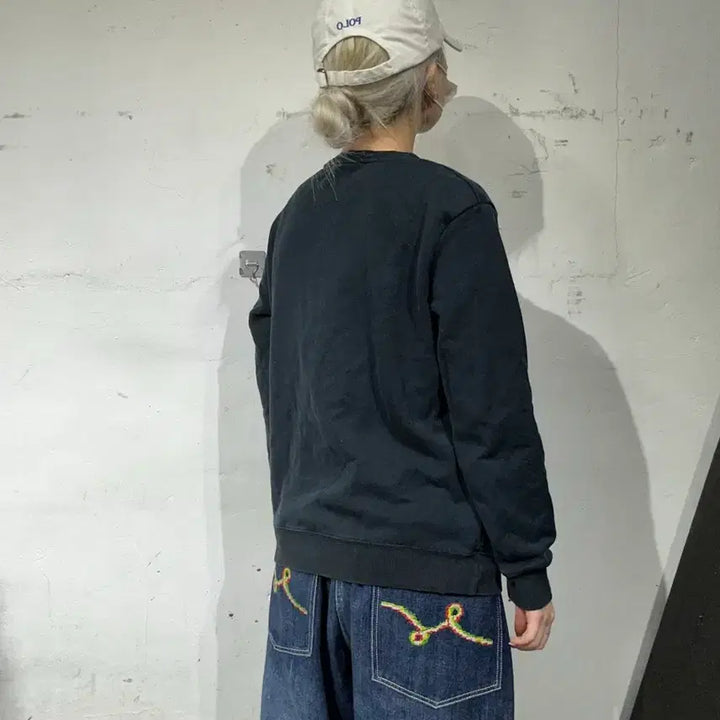 [BUNJANG] BAPE Navy Gorilla Mini Logo Sweatshirt / 베이프 네이비 고릴라 미니 로고 스웻 셔츠 맨투맨