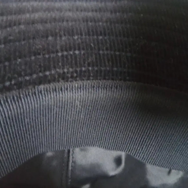 [BUNJANG] Missoni Black Cap 57 Size / 새상품/미쏘니 블랙 모자 57사이즈
