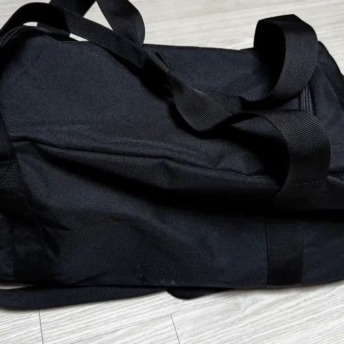 [BUNJANG] Musinsa Standard Gym Swell Boston Bag / 무탠다드 짐 스볼 보스턴백
