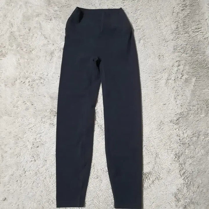 [SOLD OUT] 안다르 8부레깅스 S
