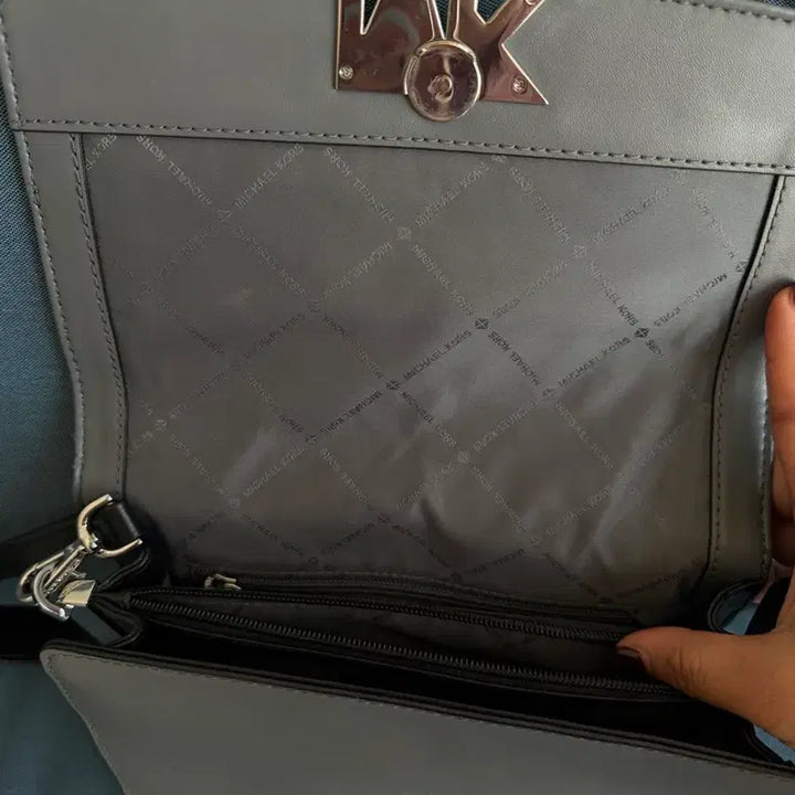 [BUNJANG] Michael Kors MK Tri-Color Crossbody Bag / 마이클코어스 MK 삼색 크로스백