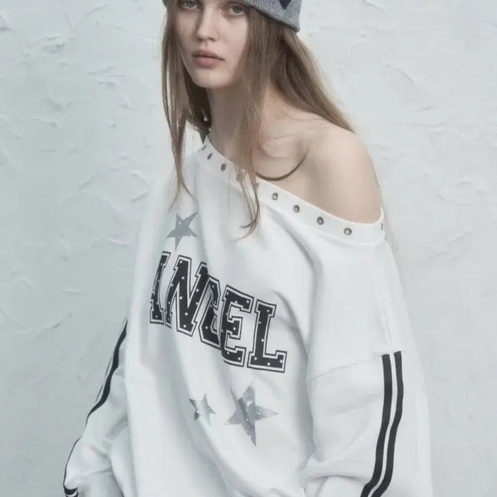[BUNJANG] Eyelet Angel White Sweatshirt / (새상품) eyelet angel 맨투맨 화이트