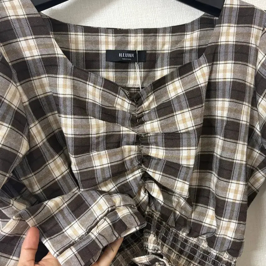 [BUNJANG] Vintage Style Brown Check Crop Blouse / 빈티지 스타일 체크 크롭 블라우스 (새상품)