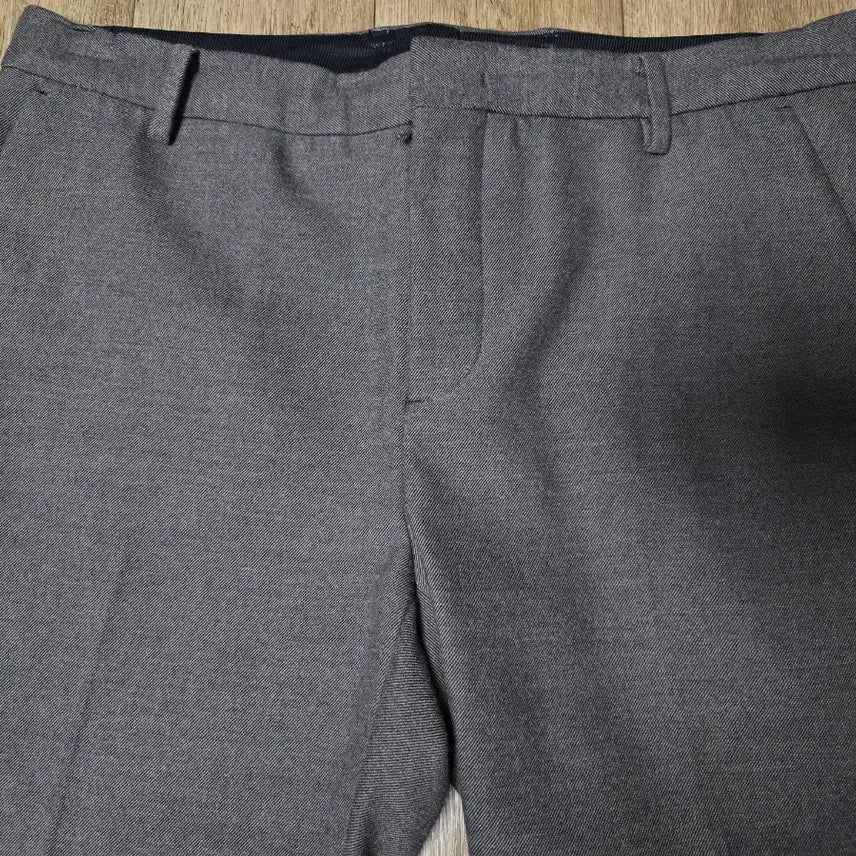 [BUNJANG] Giordano Brushed Tapered Slacks / 지오다노 브러쉬드 슬랙스 새제품 팝니다