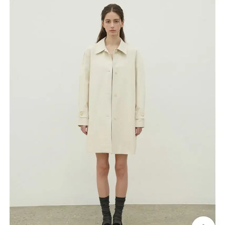 [SOLD OUT] 라무어 트렌치코트