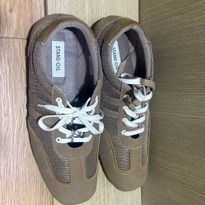 [BUNJANG] Stand Oil Morrow Square Sneakers Brown / 스탠드오일 머로우 스퀘어 스니커즈 브라운