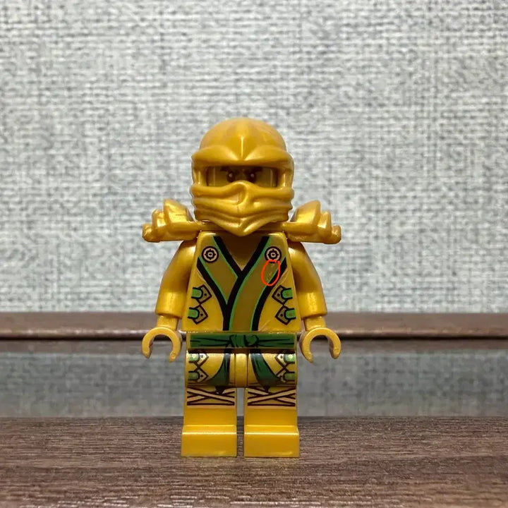 [BUNJANG] LEGO Ninjago Gold Ninja Lloyd Minifigure / 레고 닌자고 골드닌자 로이드 미니피규어