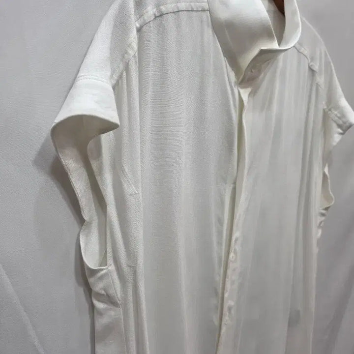 [BUNJANG] Issey Miyake White Sleeveless Long Shirt / (정품)이세이미야케 화이트 여성 롱 셔츠