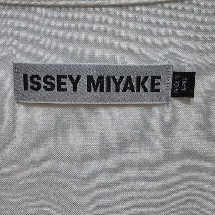 [BUNJANG] Issey Miyake White Sleeveless Long Shirt / (정품)이세이미야케 화이트 여성 롱 셔츠