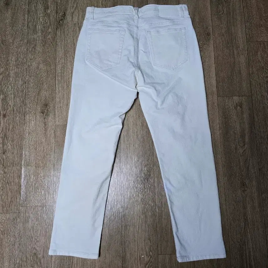 [SOLD OUT] 에디션 테이퍼드 크롭핏 화이트 84 새제품 팝니다