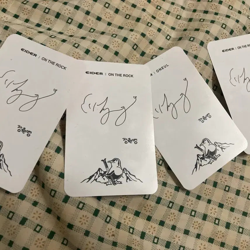 [SOLD OUT] 장원영 아이더 포카 4장팔아요