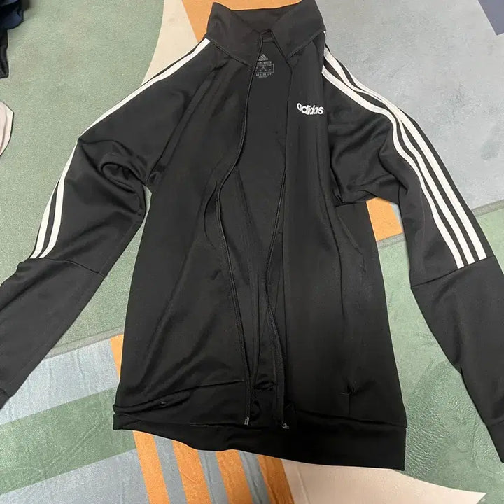 [BUNJANG] Adidas Zip-Up Jacket / 아디다스 집업