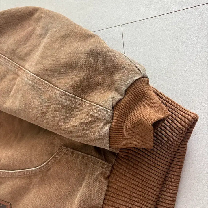 [BUNJANG] Carhartt J130 211 Vintage Active Sandstone Brown Jacket / [XL] j130 211 칼하트 빈티지 엑티브 샌드스톤 브라운