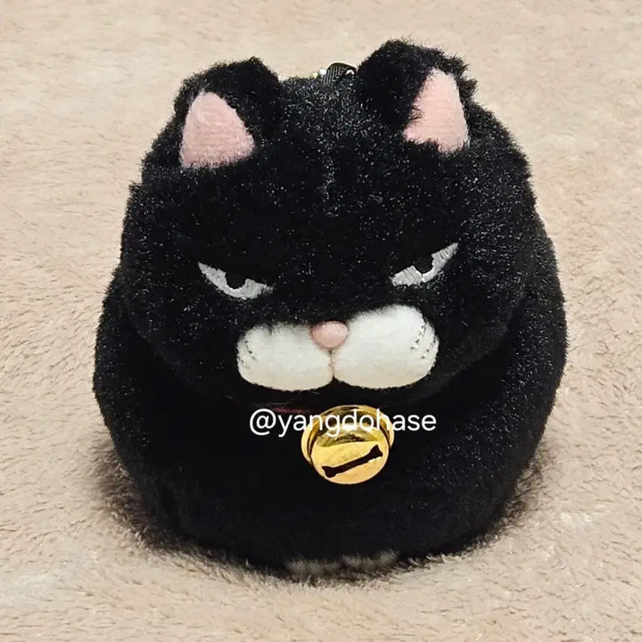 [SOLD OUT] 히게만쥬 인형 앤팀 니콜라스