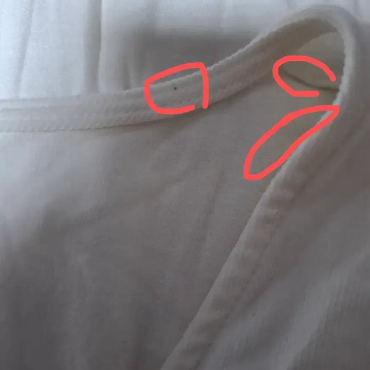 [BUNJANG] On My One Riti Square Neck Shirring Puff Crop T-Shirt / 온마이원 리티 스퀘어넥 셔링 퍼프 크롭 티셔츠