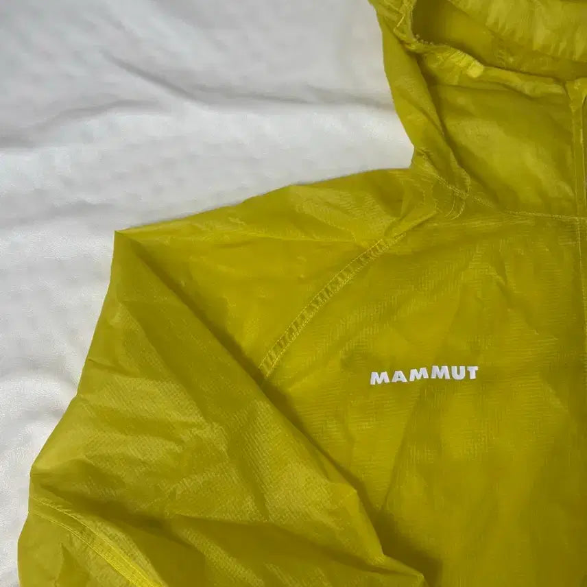 [BUNJANG] Mammut Superlight Windbreaker Jacket / 마무트 바람막이 슈퍼라이트 윈드브레이커 자켓