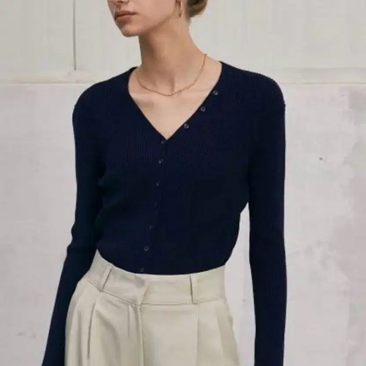 [BUNJANG] Nick&amp;Nicole V-neck Cardigan Navy / (텍O 새상품)닉앤니콜 브이넥 가디건 네이비