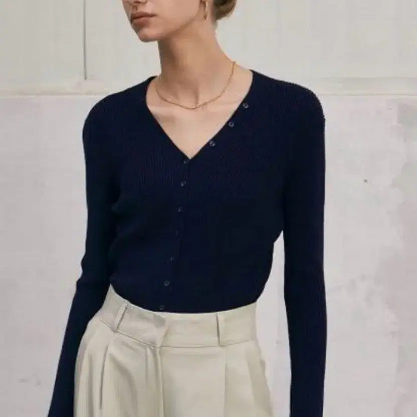 [BUNJANG] Nick&amp;Nicole V-neck Cardigan Navy / (텍O 새상품)닉앤니콜 브이넥 가디건 네이비