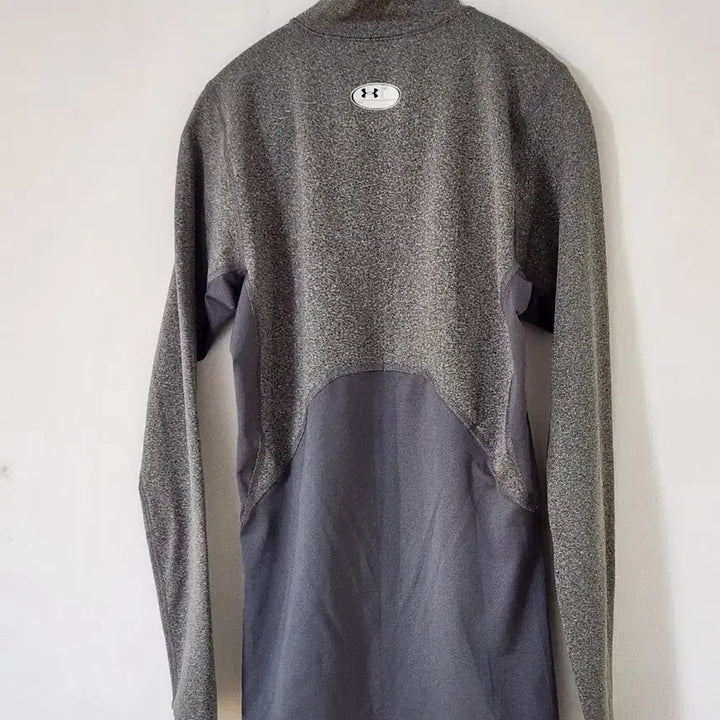 [SOLD OUT] 언더아머 긴팔 티셔츠 그레이