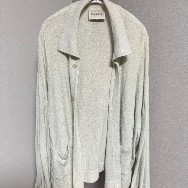 [SOLD OUT] UMARMUNG 아이보리 린넨 셔츠
