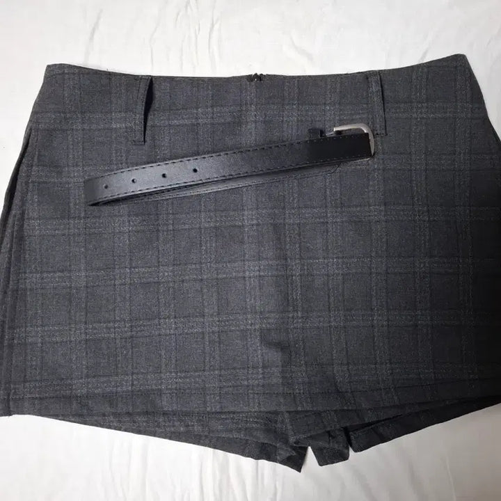 [BUNJANG] Slow and Check Mute Mini Skirt Pants (L) / (새상품) 슬로우앤드 체크 뮤트 미니스커트팬츠 L