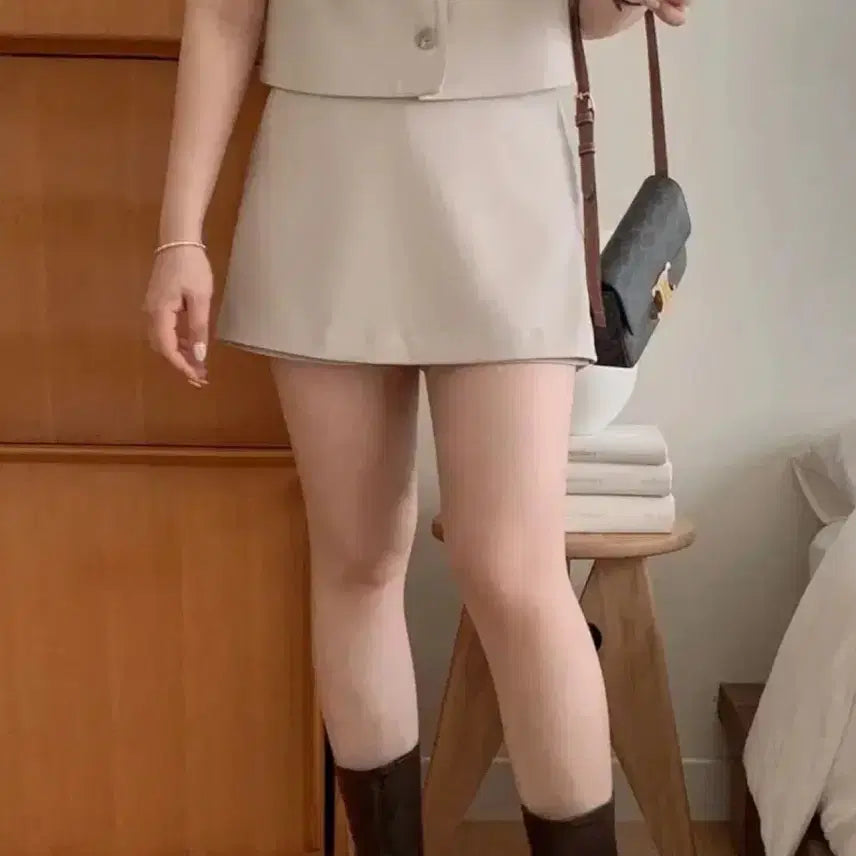 [BUNJANG] FitsOn A-Line Tailored Skirt Pants Beige / (텍O) 핏츠온 벤느 a라인 테일러 치마바지 베이지