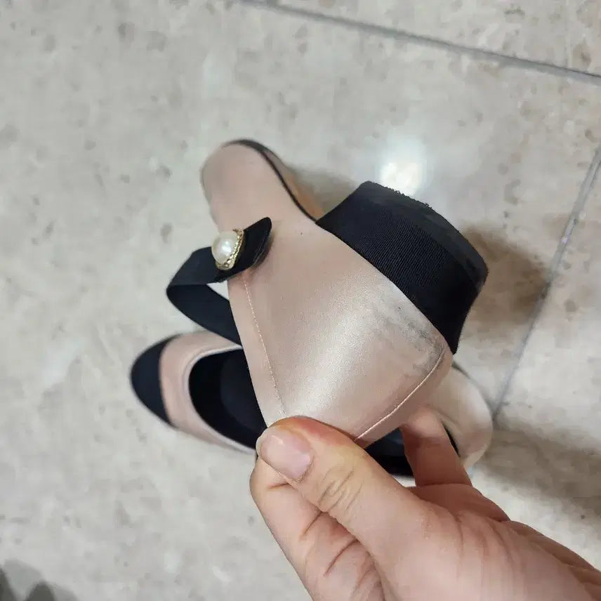 [BUNJANG] Chanel Mary Jane Shoes Beige/Black / 샤넬 메리제인 슈즈 베이지/블랙