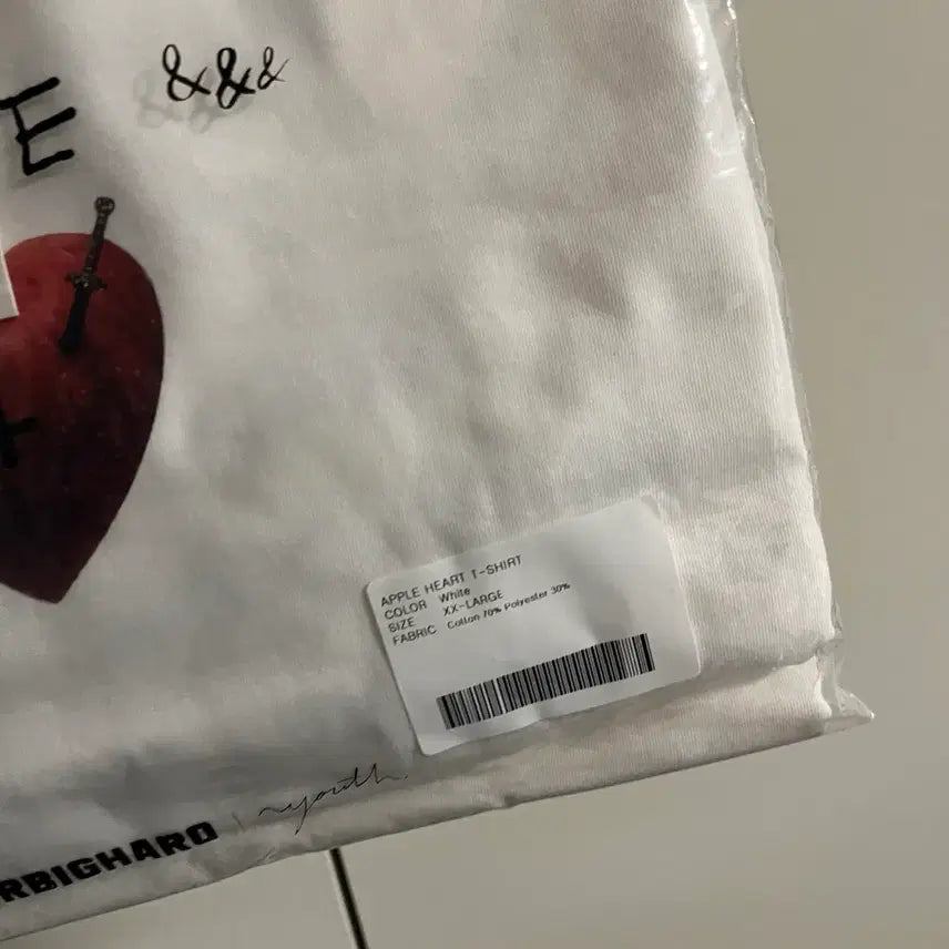 [SOLD OUT] 박효신 A&amp;E md 티셔츠 8. APPLE HEART (XXL)