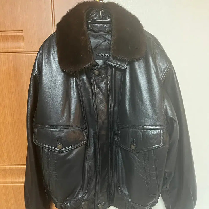 [BUNJANG] ysl 입생로랑 양가죽자켓 봄버 / ysl 입생로랑 양가죽자켓 봄버