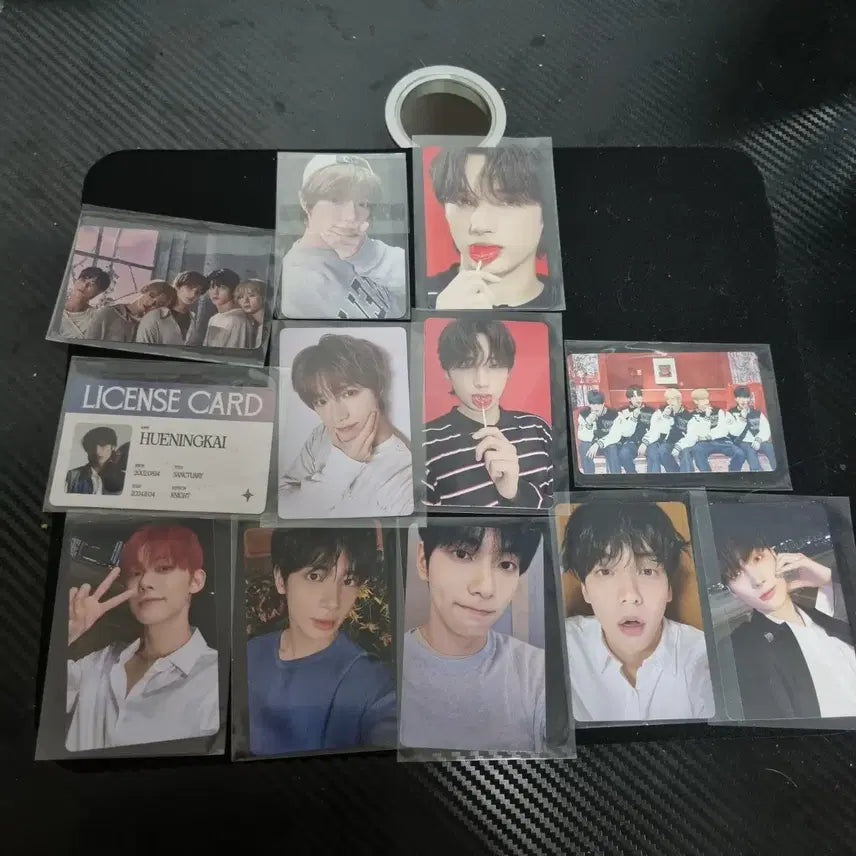 [SOLD OUT] 투모로우바이투게더 TXT 휴대폰 모양 아크릴 키링+포카
