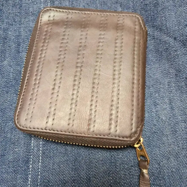 [BUNJANG] Comme des Garçons Zipper Wallet / 꼼데가르송 지퍼지갑 꼼데가르송 반지갑 꼼데가르송 남성지갑