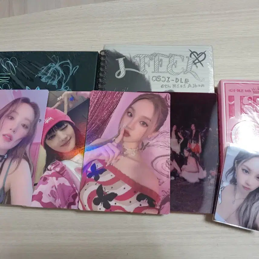 [BUNJANG] (G)I-DLE I feel Album Bundle Set POB Photocard / 아이들 미개봉 퀸카 앨범 세트 I feel 미공포 포카 queencard