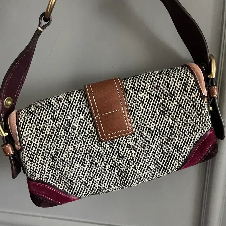 [BUNJANG] Coach Tote Bag / 코치 자카드 사첼 버클 플랩 토드백