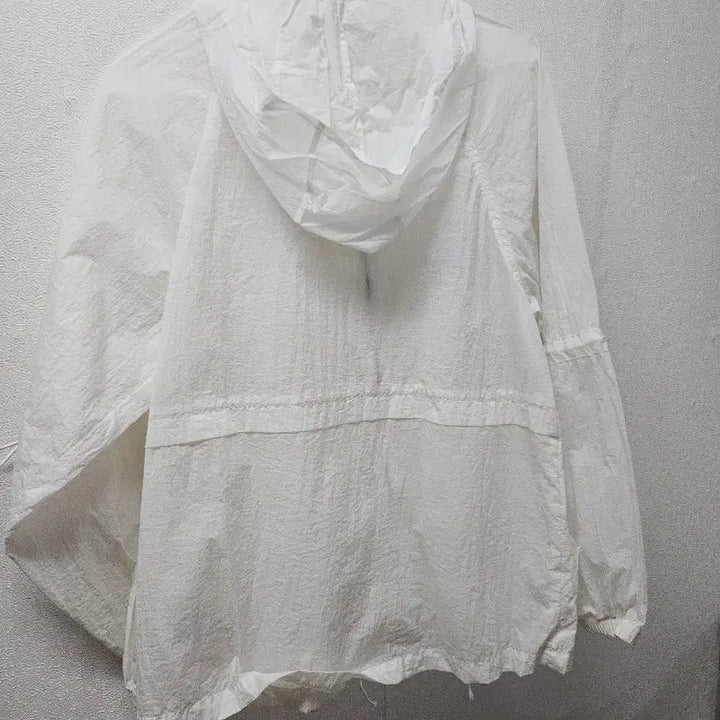 [SOLD OUT] 타미힐피거 화이트 바람막이 후드 집업  XS