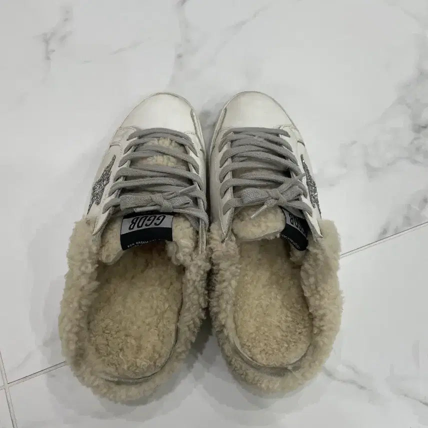 [SOLD OUT] [정품] 골든구스 슈퍼스타 사봇 240