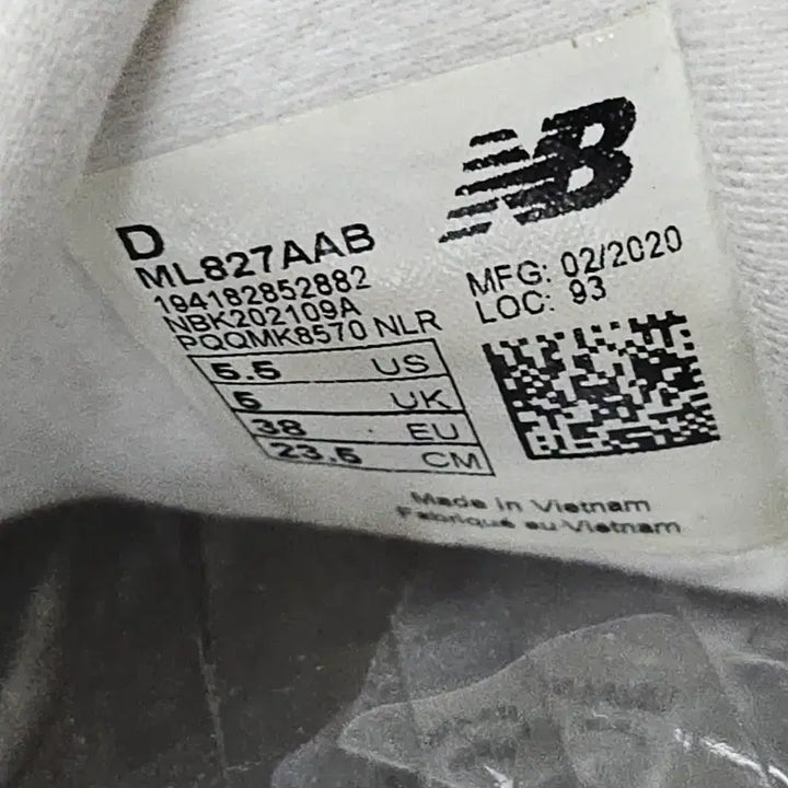 [SOLD OUT] 뉴발란스 827  화이트 레드  235