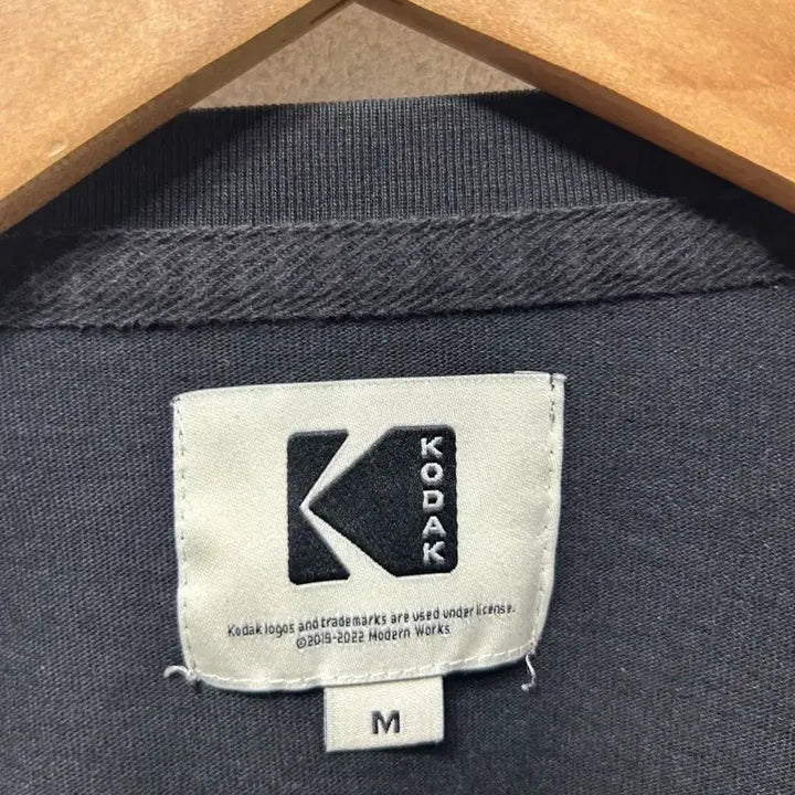 [SOLD OUT] 코닥 블랙 반팔 티셔츠 M