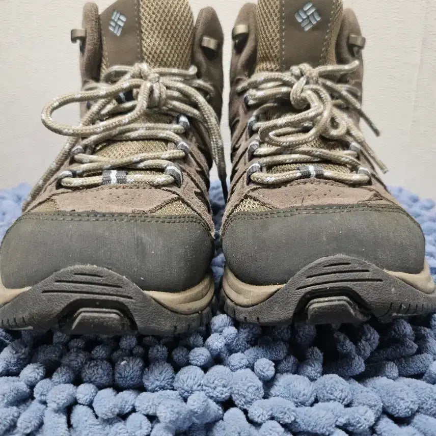 [BUNJANG] Columbia Crestwood Mid Alpine Tundra Wide Hiking Boots / 컬럼비아 크레스트우드 미드 알파인 툰드라 - 와이드  230