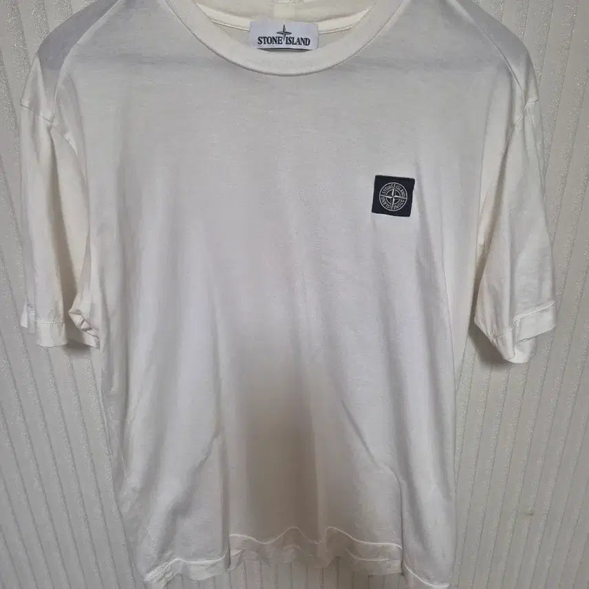 [SOLD OUT] 스톤아일랜드 화이트 반팔 티셔츠